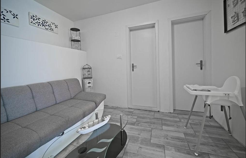 Apartment Vita Postira Eksteriør bilde